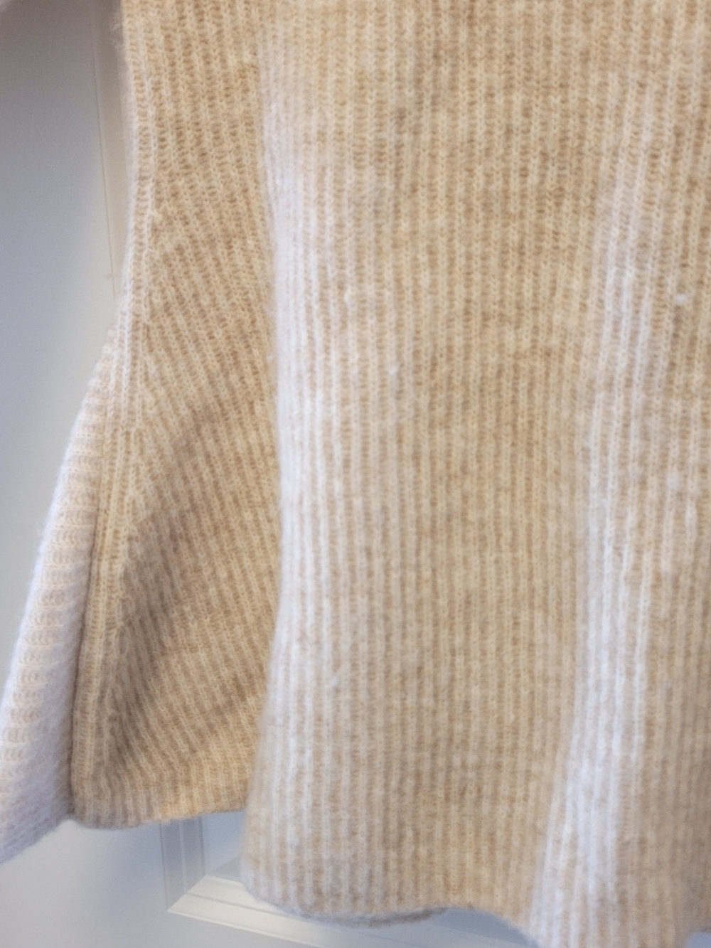 COS 73% Wool Sweater Women’s XS Cream Beige Flared A-Line Hem - Picture 5 of 6